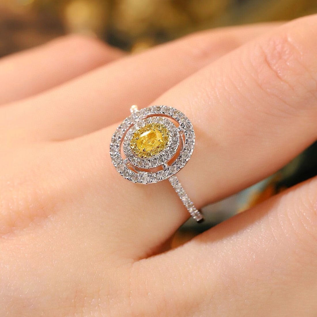 14k Gold 0.55 Ctw Natural Yellow Diamond & Diamond Ring - 8
