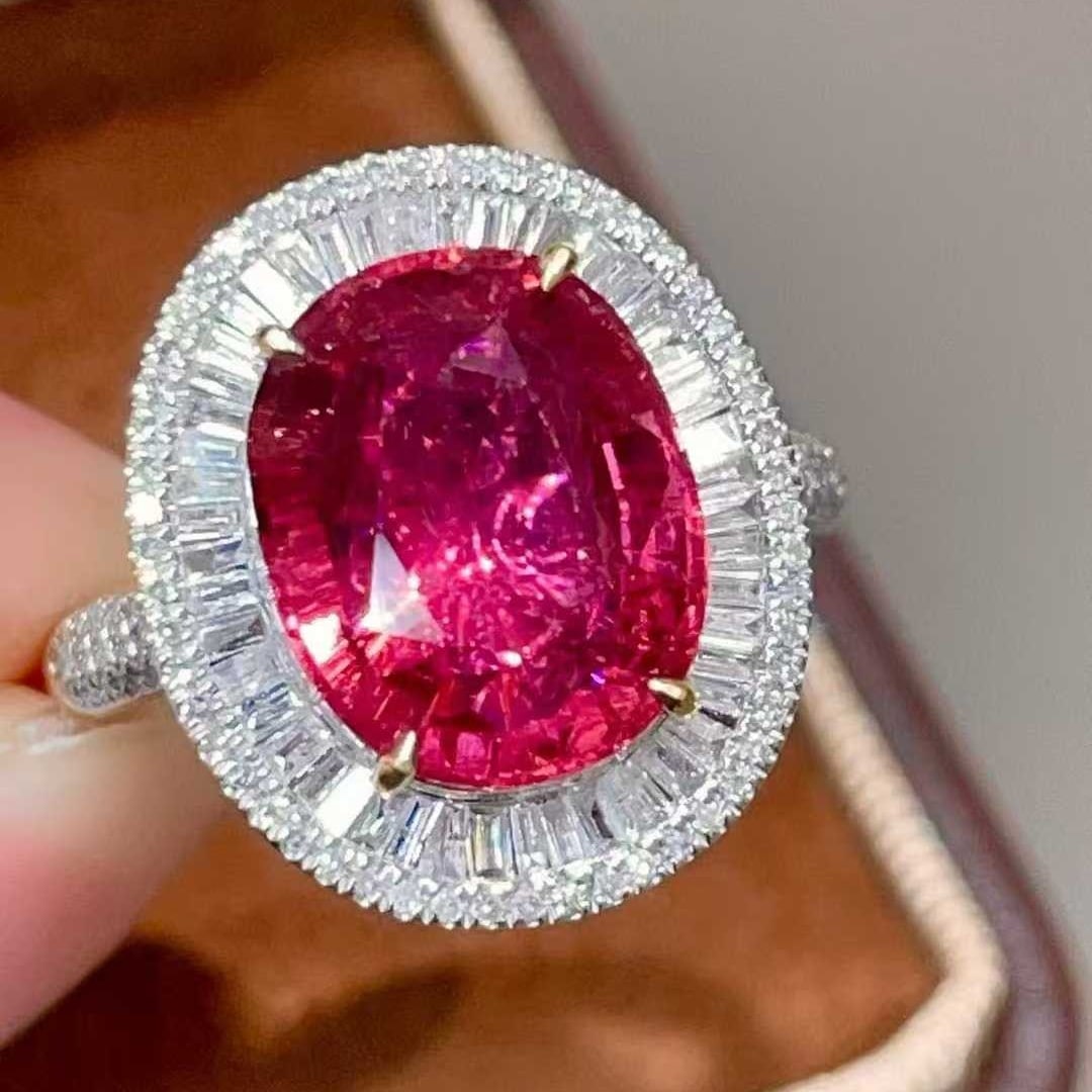 14k Gold 5.37 Ctw Natural Tourmaline & Diamond Ring: Ref:231129020 // gold content:14k gold // ring size:7. 25us // // main gemstone:tourmaline // shape:oval // carat weight:4. 77ct // color:red // treatment:natural // // adjacent gemstone 2 :