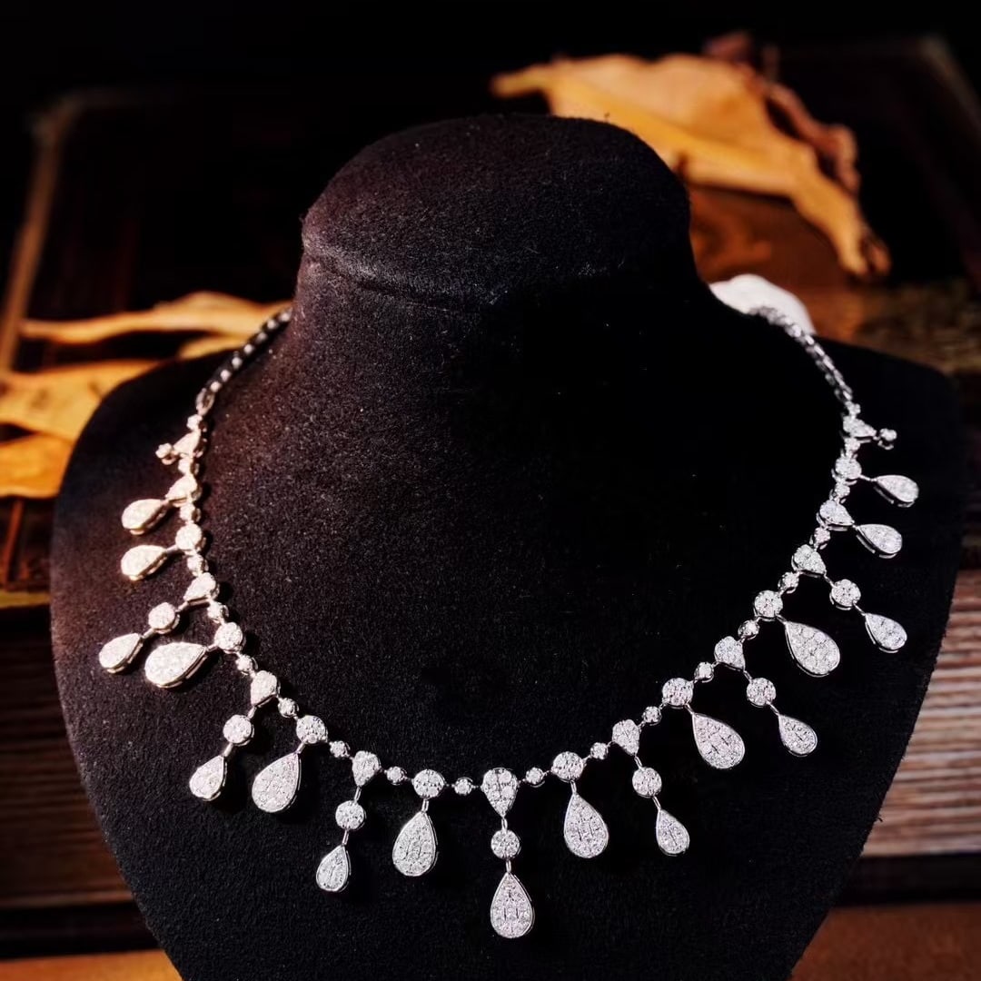 14k Gold 2.7 Ct Natural H Diamond Necklace: Ref:231129042 // gold content:14k gold // main gemstone:diamond // shape:round // carat weight:2. 7ct // clarity grade:vs-si // color:h // treatment:natural // cut grade:g // Condition: NewHigh