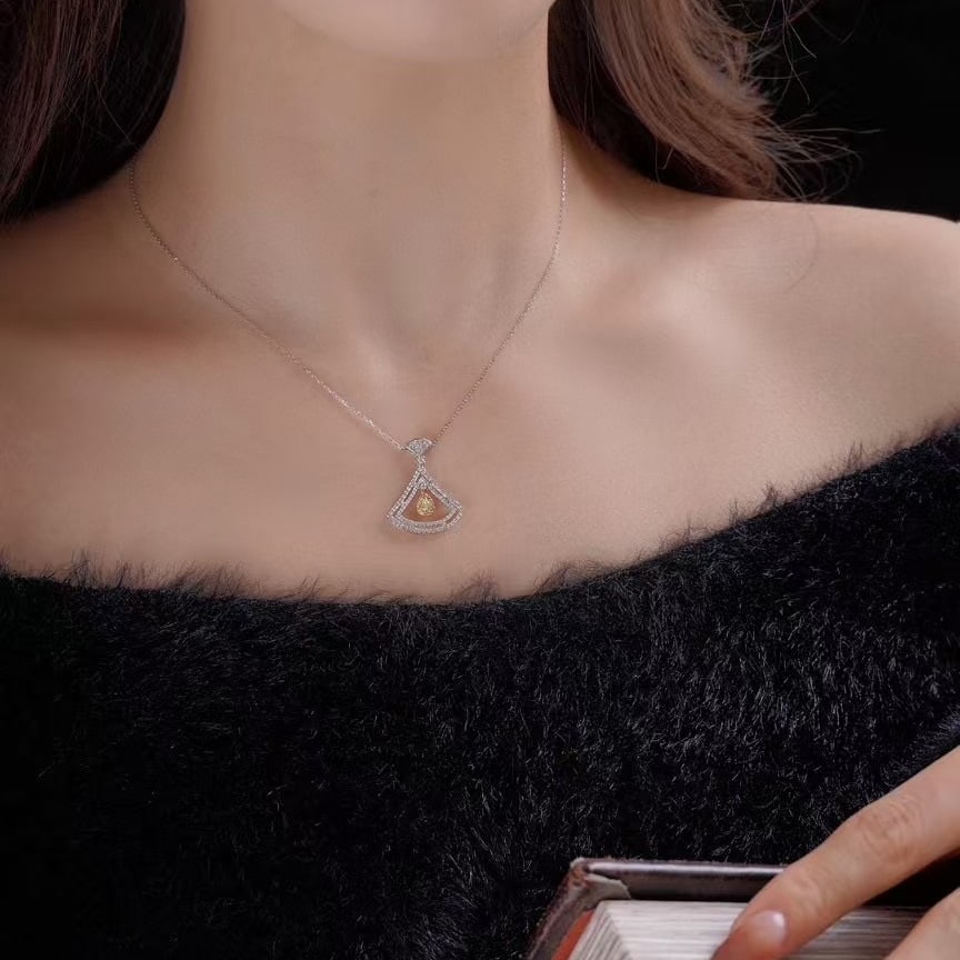 14k Gold 0.5 Ct Natural Color Diamond Necklace - 4