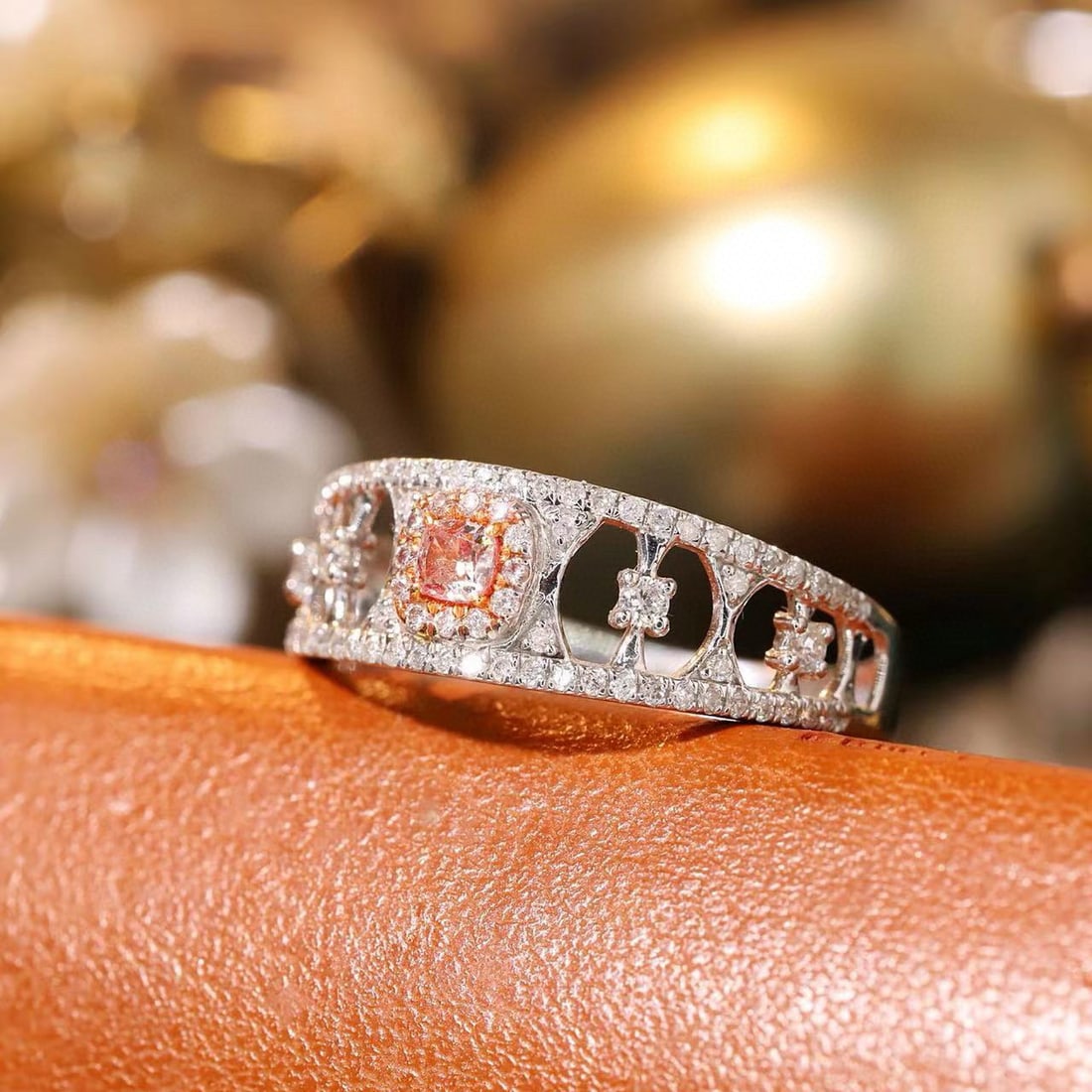 14k Gold 0.45 Ctw Natural Pink Diamond & Diamond Ring: Ref:231129137 // gold content:14k gold // ring size:7. 25us // // main gemstone:pink diamond // shape:cushion // carat weight:0. 13ct // color:pink // treatment:natural // // adjacent gemstone 2 :