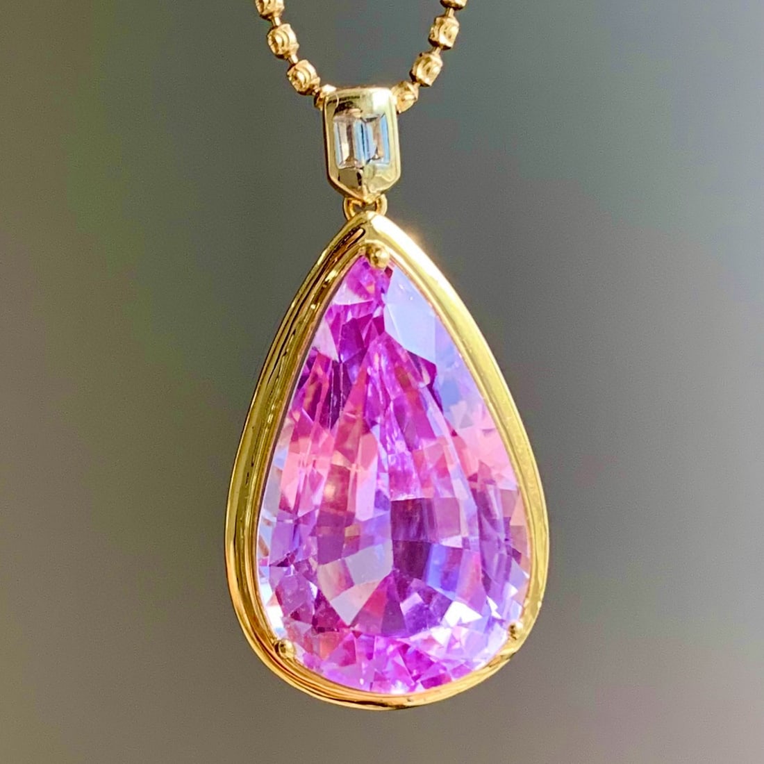 14k Gold 22.6 Ct Natural Kunzite & Sapphire Pendant( Without Chain ) - 3