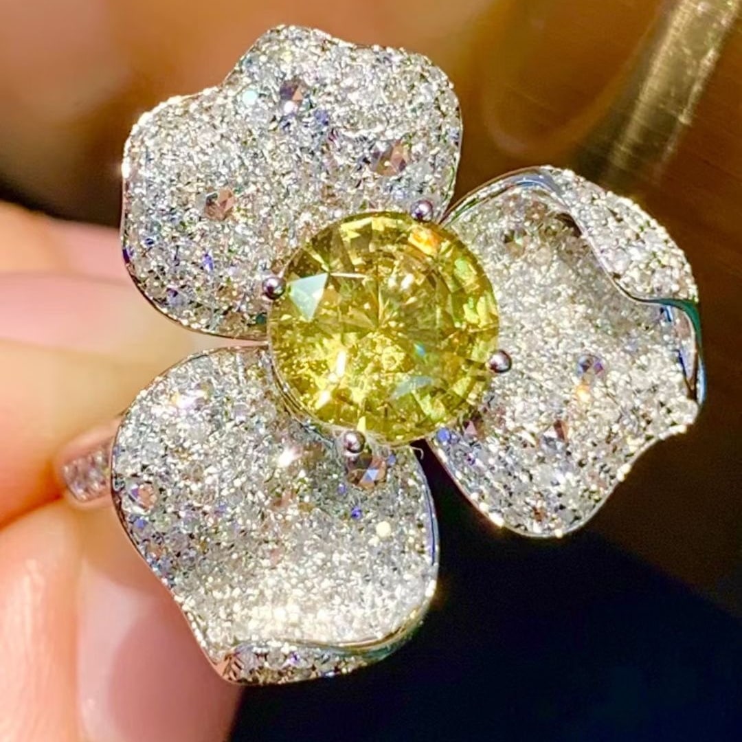 14k Gold 1.66 Ct Natural Sapphire & Diamond Ring: Ref:231129167 // gold content:14k gold // ring size:7. 25us // // main gemstone:sapphire // shape:round // carat weight:1. 66ct // color:yellow // treatment:natural // cut grade:g // // adjacent