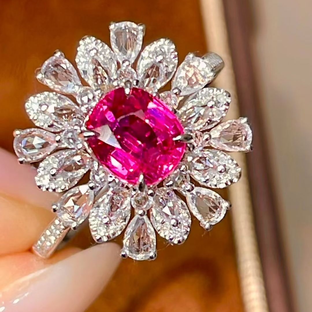 14k Gold 1.1 Ct Natural Ruby & Diamond & Sapphire Ring - 4