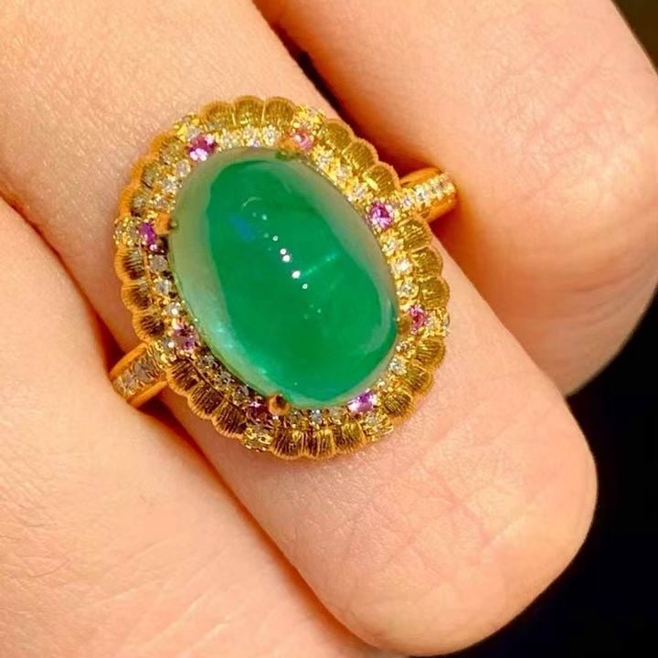 14k Gold 5.88 Ct Natural Emerald & Diamond Ring - 2