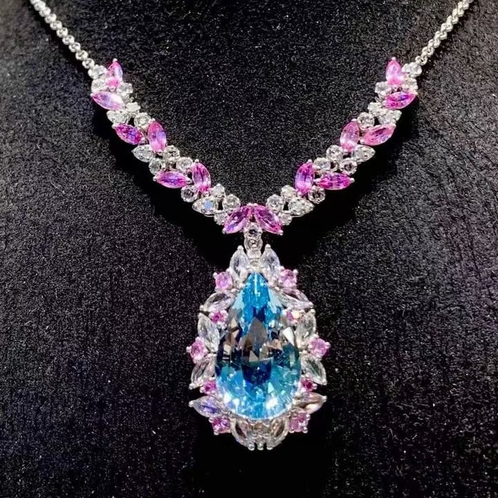 14k Gold 5.29 Ct Natural Aquamarine & Sapphire & Diamond Necklace - 2