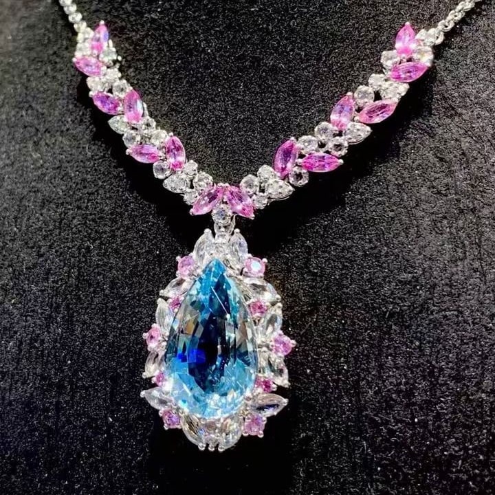 14k Gold 5.29 Ct Natural Aquamarine & Sapphire & Diamond Necklace - 3