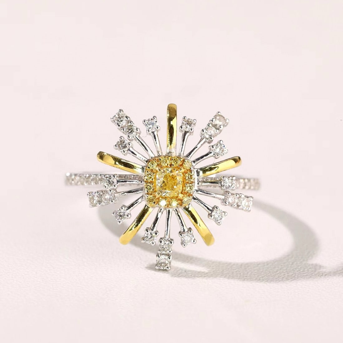 14k Gold 0.55 Ctw Natural Yellow Diamond & Diamond Ring - 3