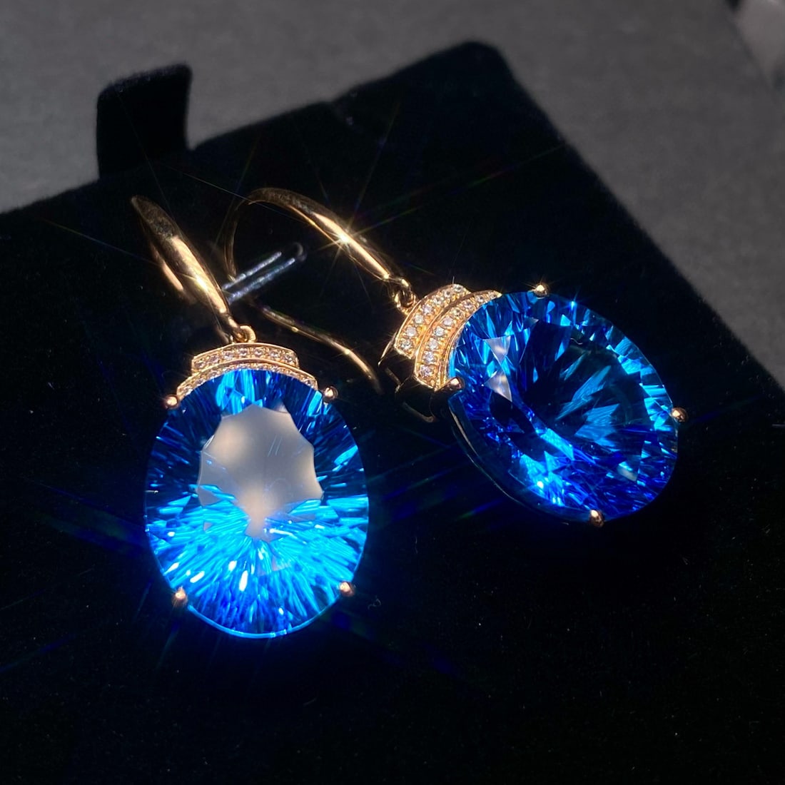 14k Gold 21.81 Ct Natural Topaz & Diamond Earrings - 5