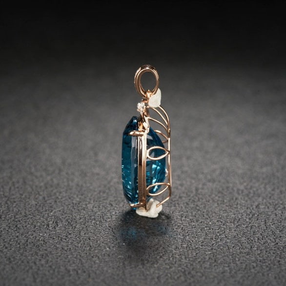 14k Gold 21.68 Ct Natural Topaz & Diamond Pendant( Without Chain ) - 4