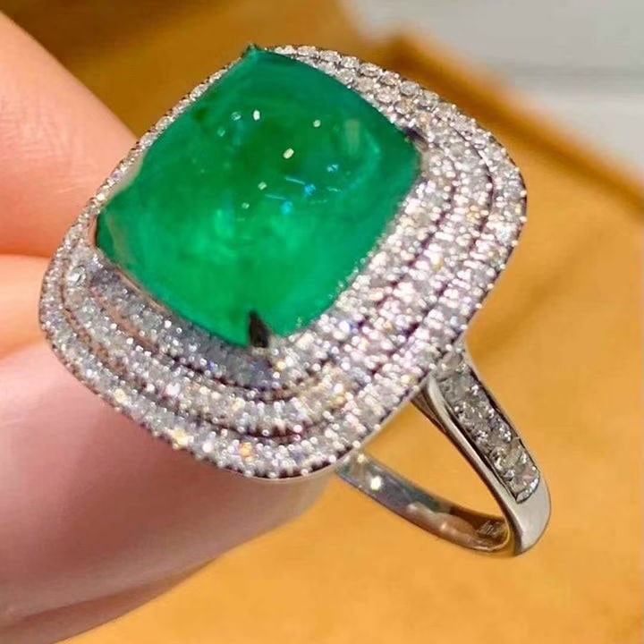 14k Gold 4.35 Ct Natural Emerald & Diamond Ring - 4