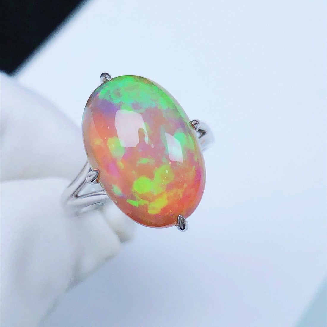 14k Gold 7.21 Ct Natural Opal Ring - 3