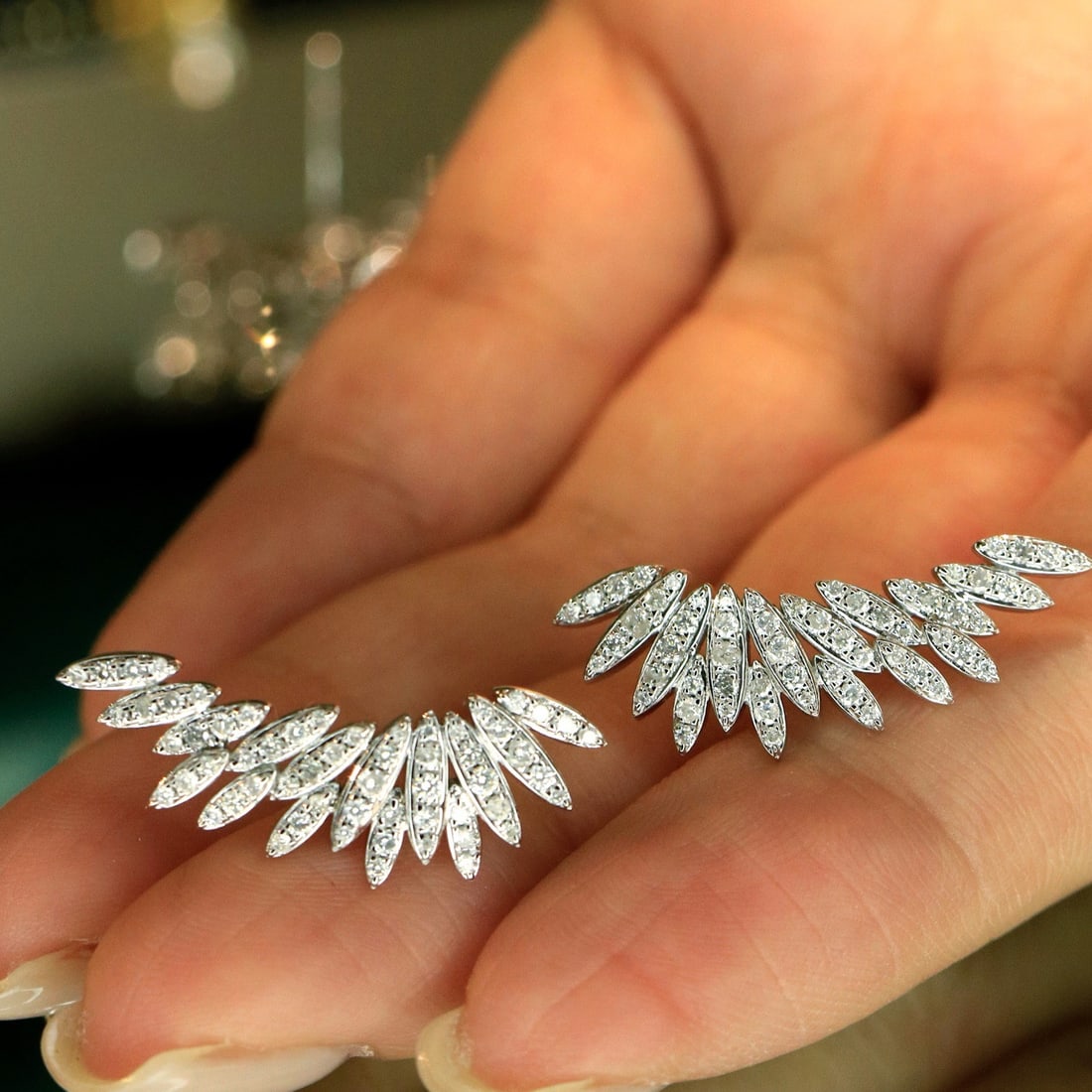 14k Gold 0.86 Ct Natural H Diamond Earrings - 4