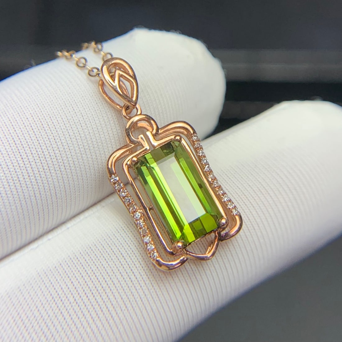 14k Gold 2.6 Ct Natural Tourmaline & Diamond Pendant( Without Chain ) - 5