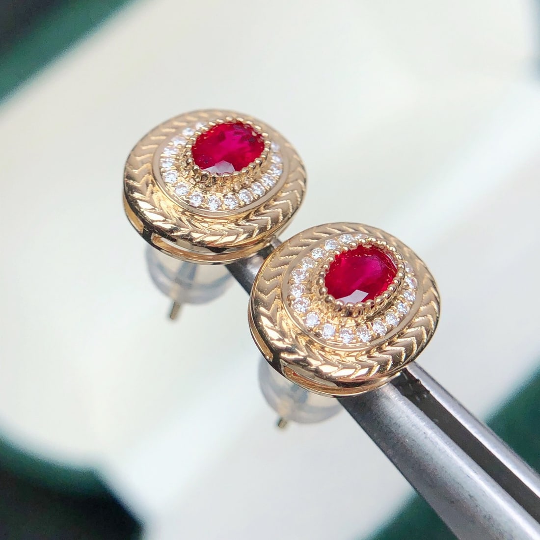 14k Gold 0.57 Ctw Natural Ruby & Diamond Earrings - 4