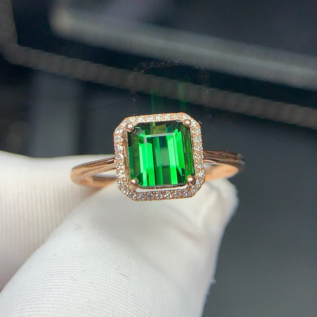 14k Gold 1.5 Ct Natural Tourmaline & Diamond Ring - 4