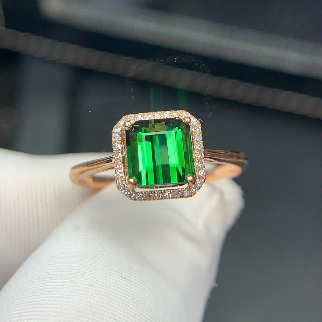 14k Gold 1.5 Ct Natural Tourmaline & Diamond Ring - 8