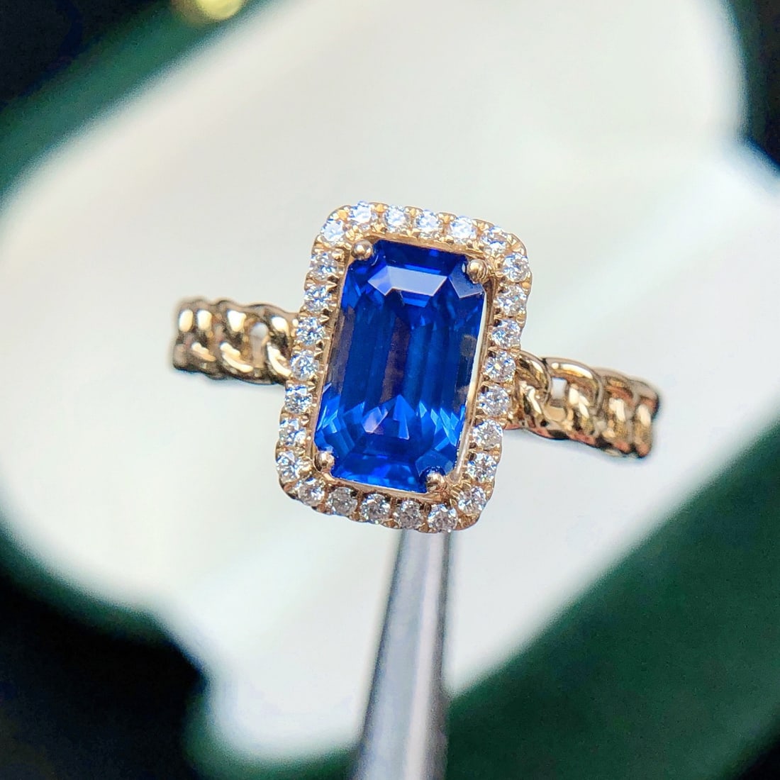 14k Gold 1.63 Ctw Natural Sapphire & Diamond Ring - 4