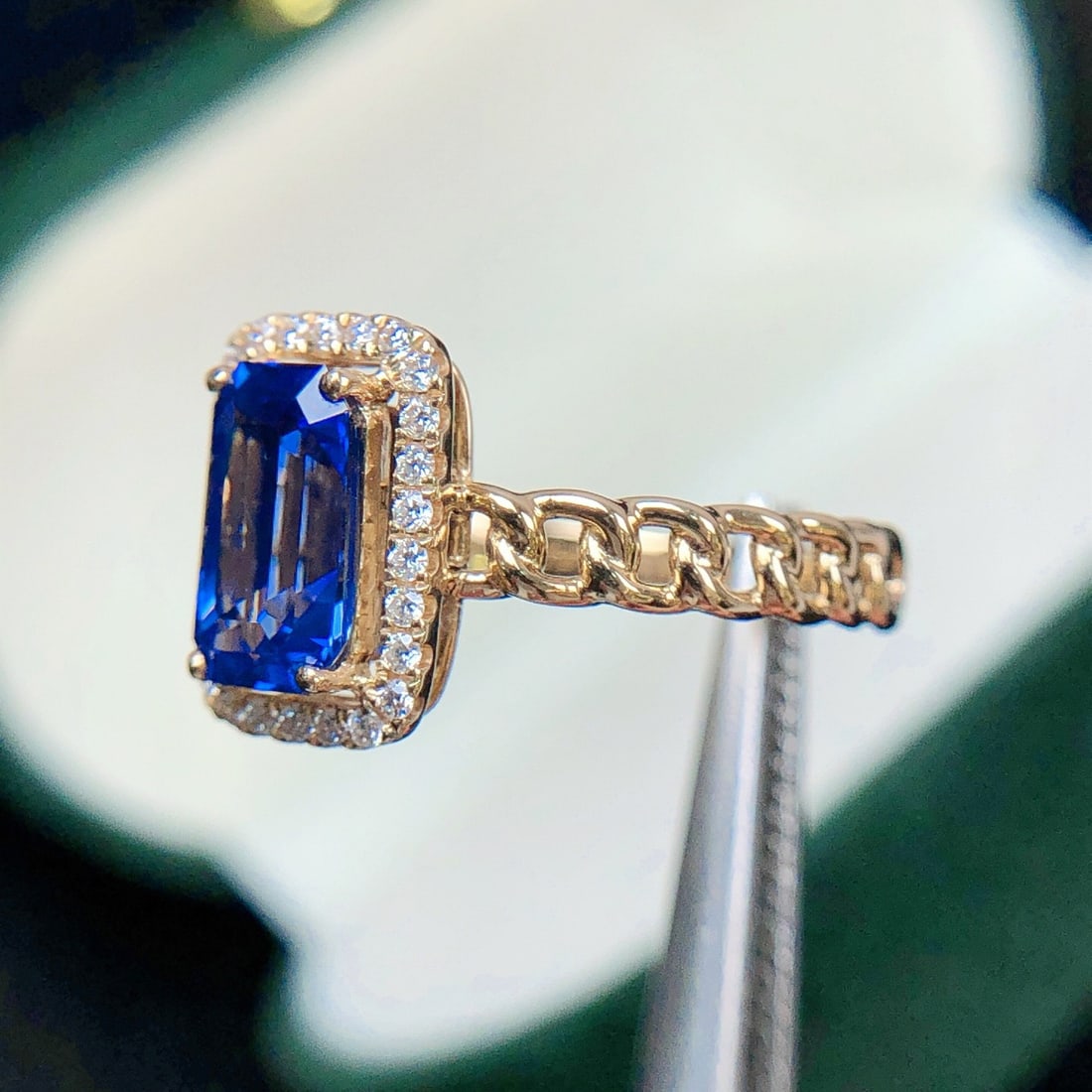 14k Gold 1.63 Ctw Natural Sapphire & Diamond Ring - 5