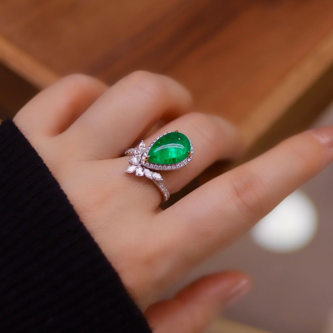 14k Gold 6.63 Ctw Natural Emerald & Diamond Ring - 5