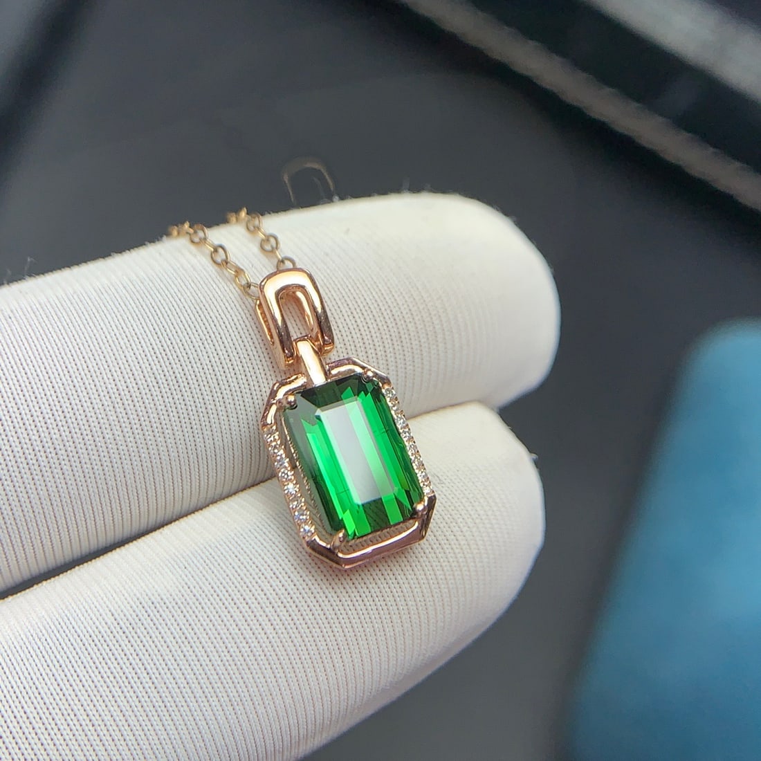 14k Gold 2.5 Ct Natural Tourmaline & Diamond Pendant( Without Chain ) - 3