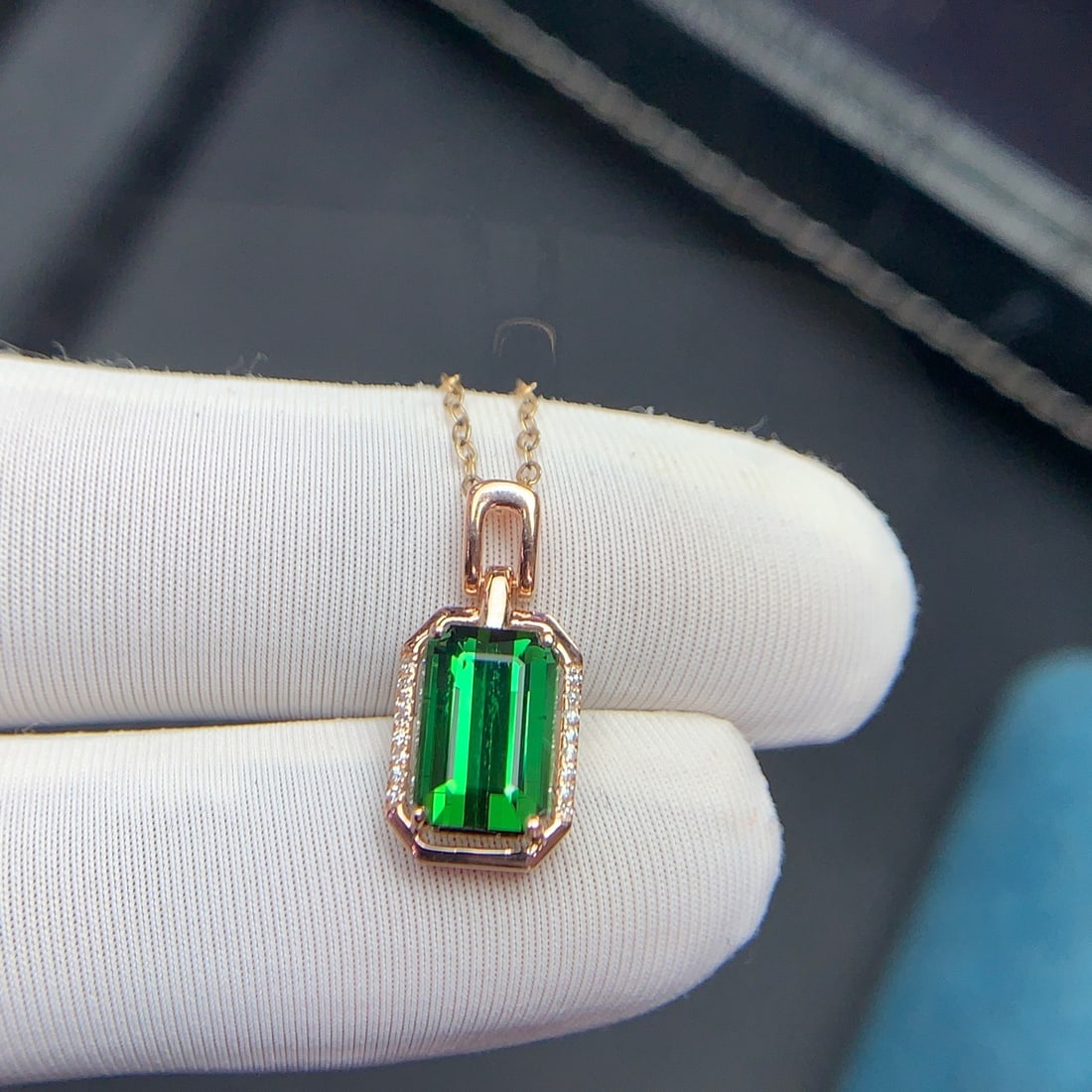 14k Gold 2.5 Ct Natural Tourmaline & Diamond Pendant( Without Chain ) - 5