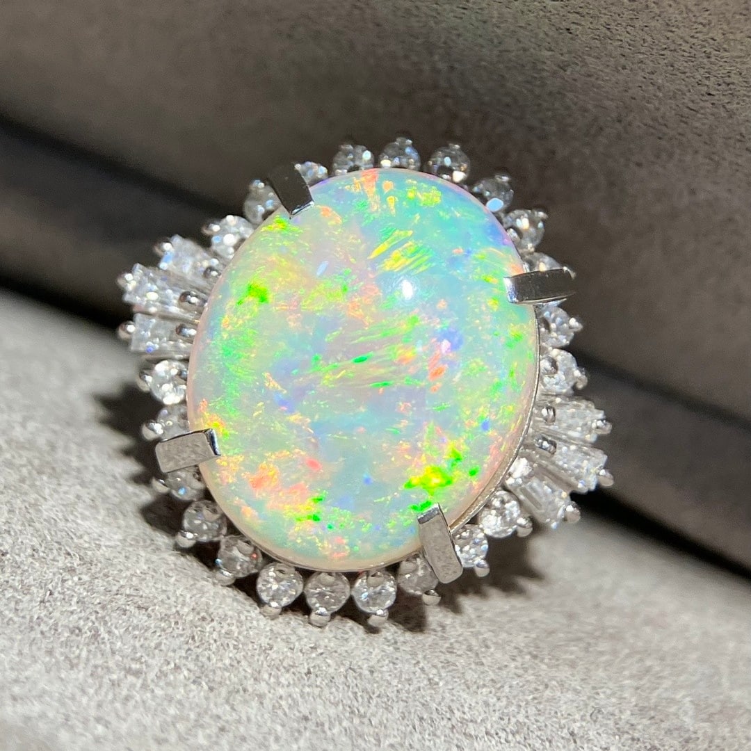 14k Gold 6.72 Ctw Natural Opal & Diamond Ring - 3