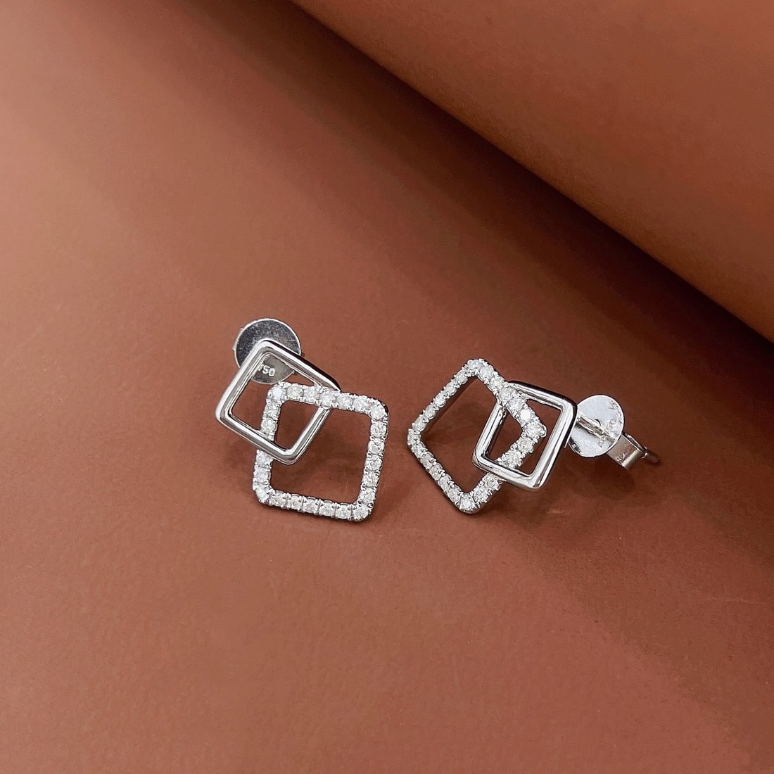 14k Gold 0.22 Ct Natural H Diamond Earrings - 4