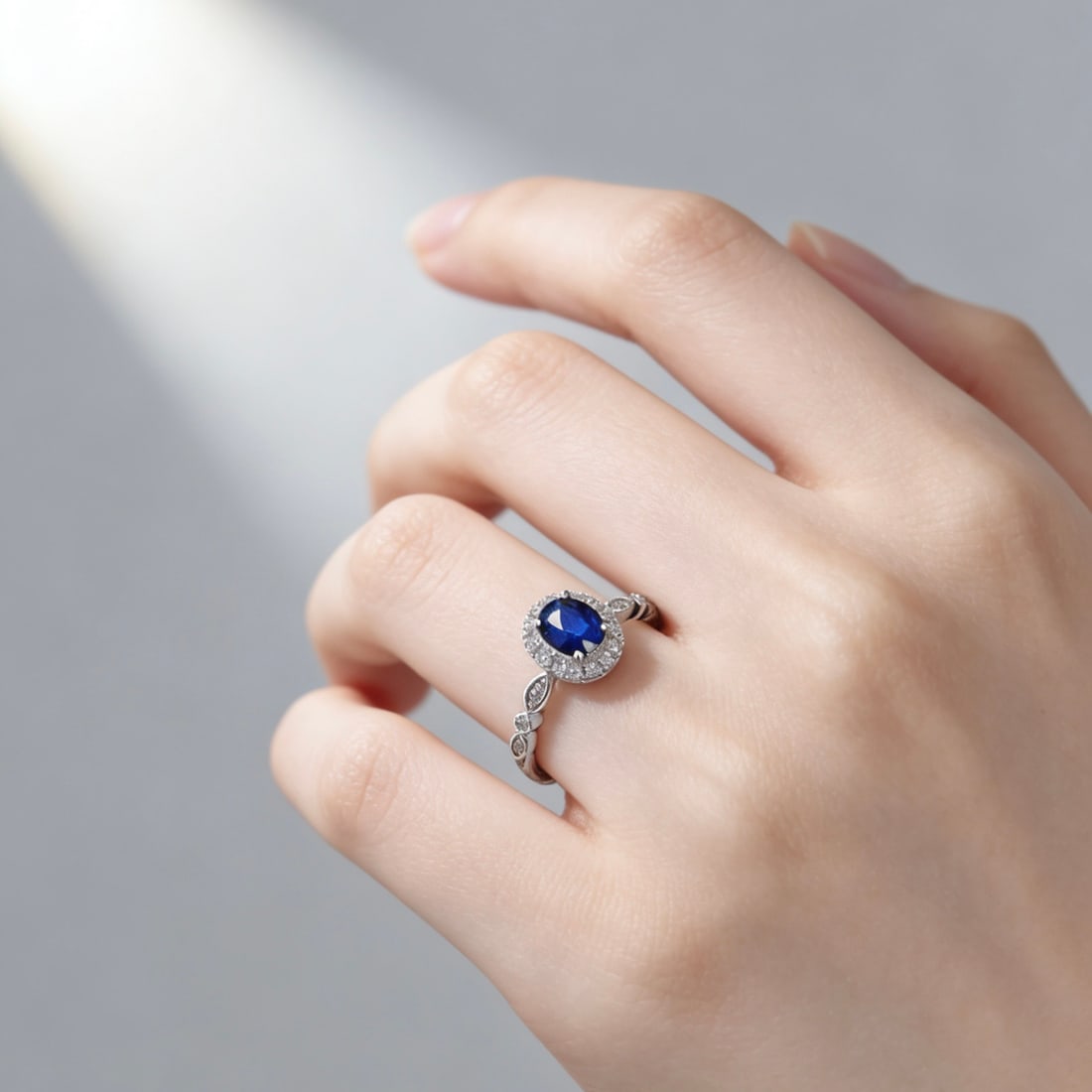 14k Gold 0.61 Ctw Natural Sapphire & Diamond Ring - 4