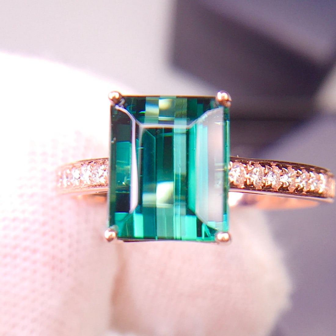 14k Gold 3.2 Ct Natural Tourmaline & Diamond Ring - 3