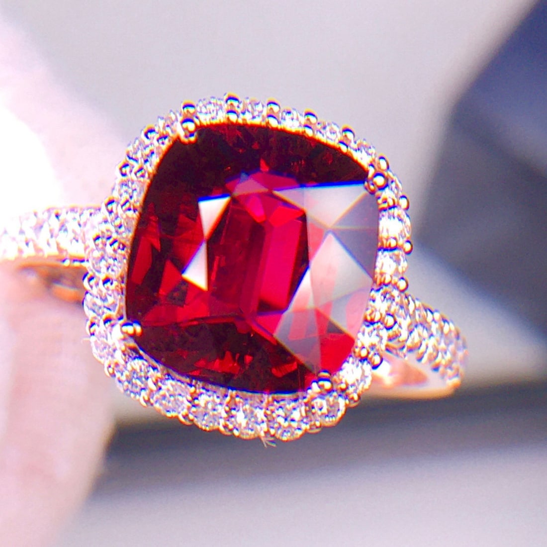 14k Gold 3.2 Ct Natural Tourmaline & Diamond Ring - 4