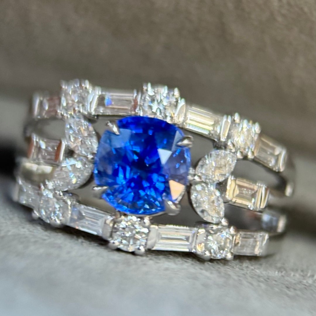 14k Gold 2.83 Ctw Natural Sapphire & Diamond Ring - 3