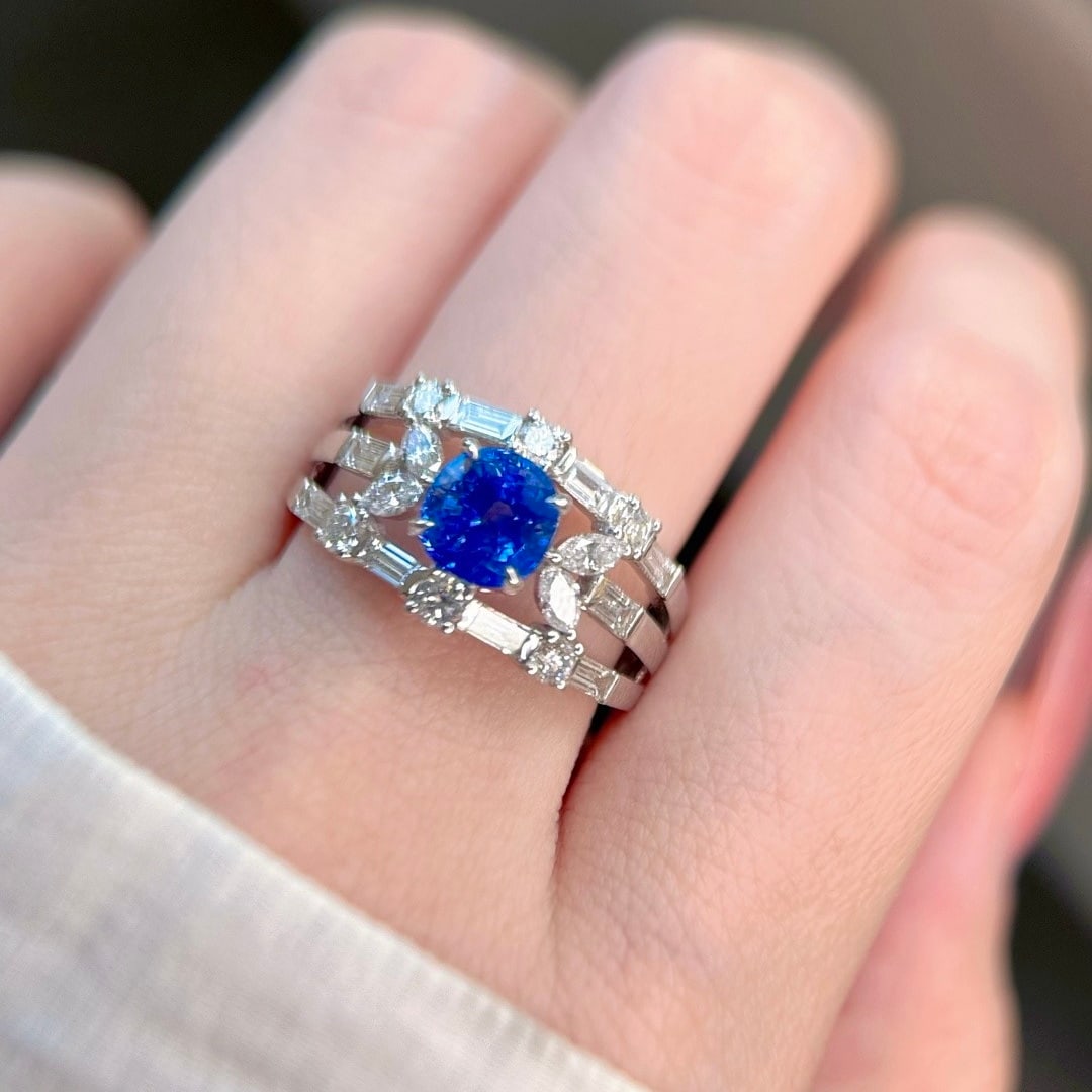 14k Gold 2.83 Ctw Natural Sapphire & Diamond Ring - 4