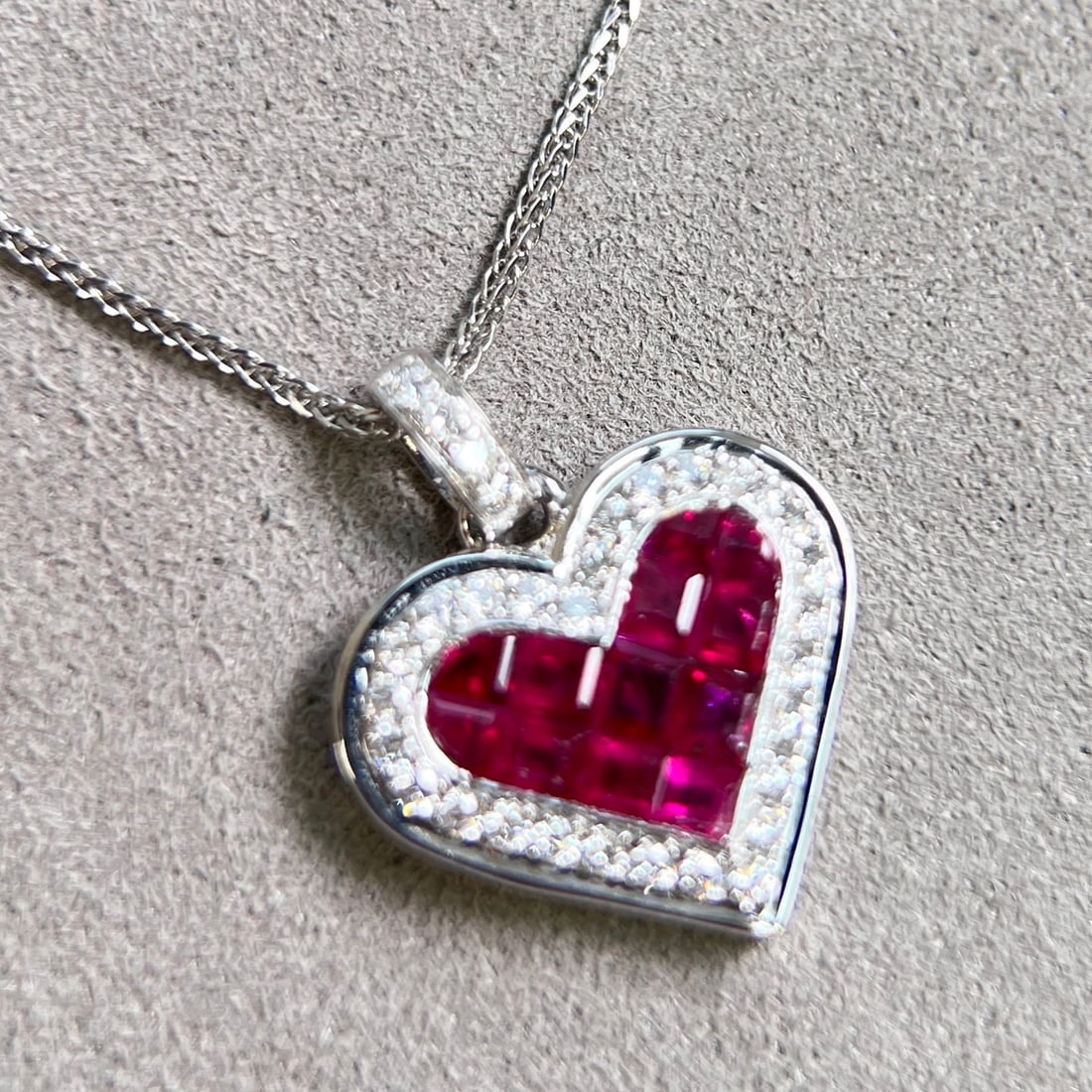 14k Gold 0.58 Ctw Natural Ruby & Diamond Pendant( Without Chain ) (1 of 9)