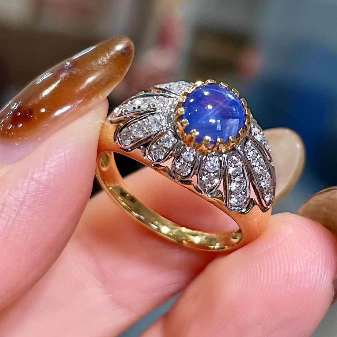 14k Gold 2.69 Ctw Natural Star Sapphire & Diamond Ring - 2