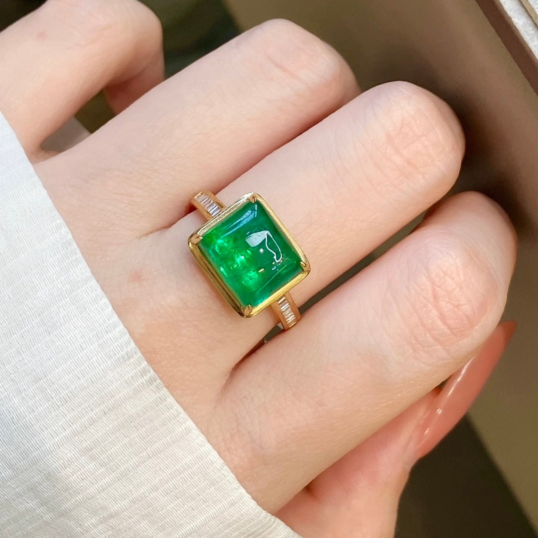 14k Gold 5.00 Ct Natural Emerald & Diamond Ring - 6