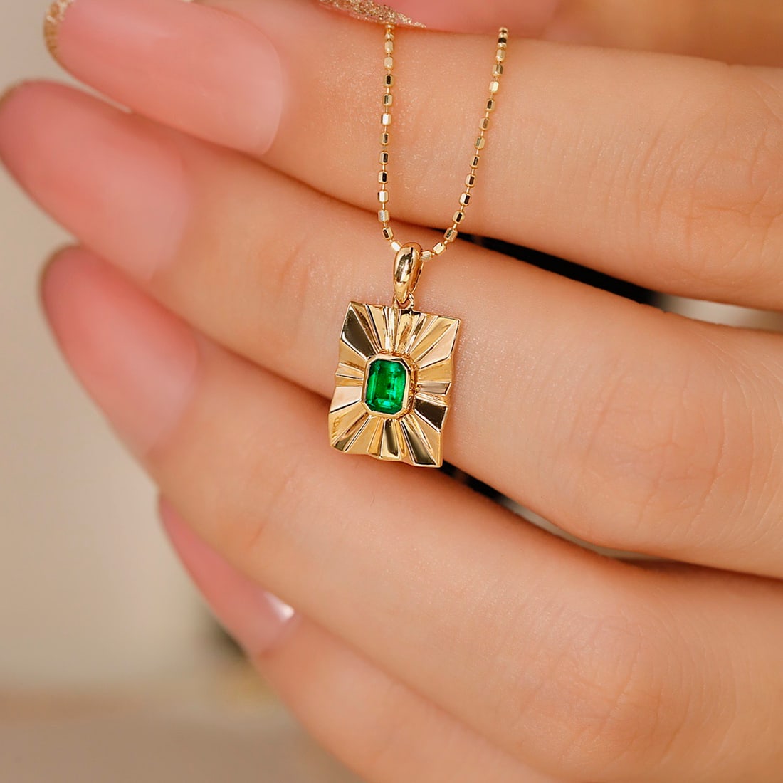 14k Gold 0.16 Ct Vivid Green Natural Emerald Pendant( Without Chain ) - 3