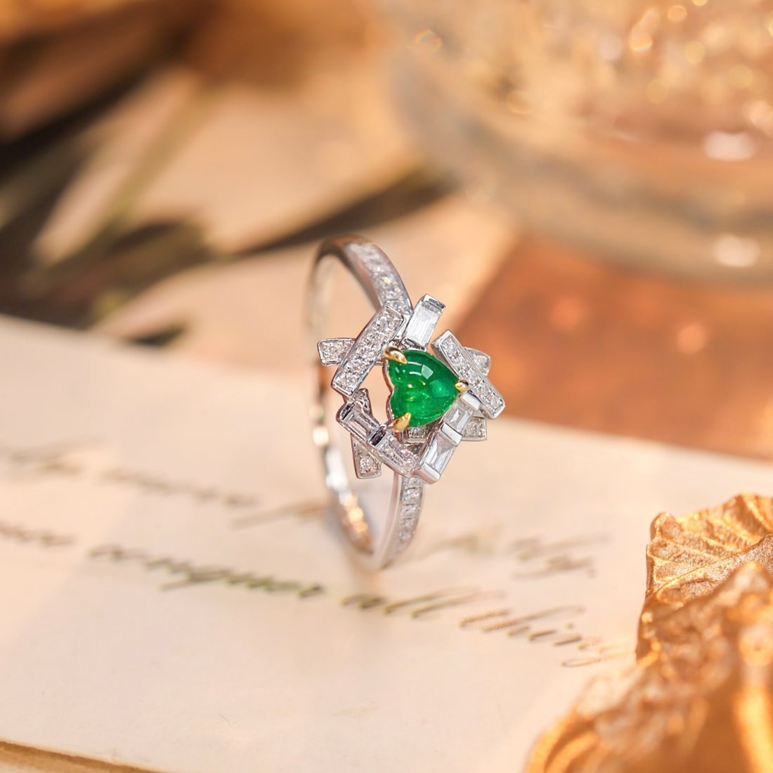 14k Gold 0.55 Ctw Vivid Green Natural Emerald & Diamond Ring: Ref:231130198 // gold content:14k gold // ring size:7. 25us // // main gemstone:emerald // shape:heart // carat weight:0. 35ct // color:vivid green // treatment:natural // // adjacent gemstone 2 :