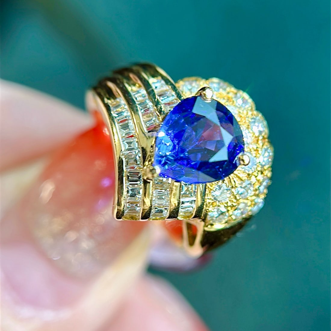 14k Gold 3.04 Ctw Natural Sapphire & Diamond Ring - 4