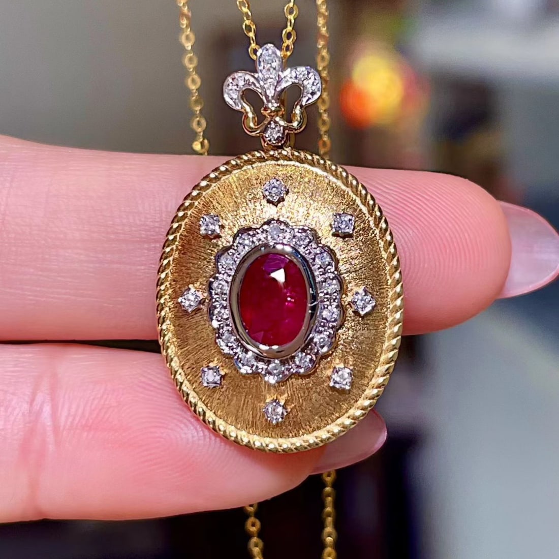14k Gold 1.06 Ctw Natural Ruby & Diamond Pendant( Without Chain ): Ref:231130203 // gold content:14k gold // main gemstone:ruby // shape:oval // carat weight:0. 95ct // color:red // treatment:natural // // adjacent gemstone 2 : diamond // shape:round // carat weight: