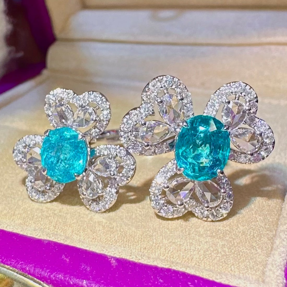 14k Gold 3.43 Ctw Natural Paraiba Tourmaline & Diamond Ring - 3