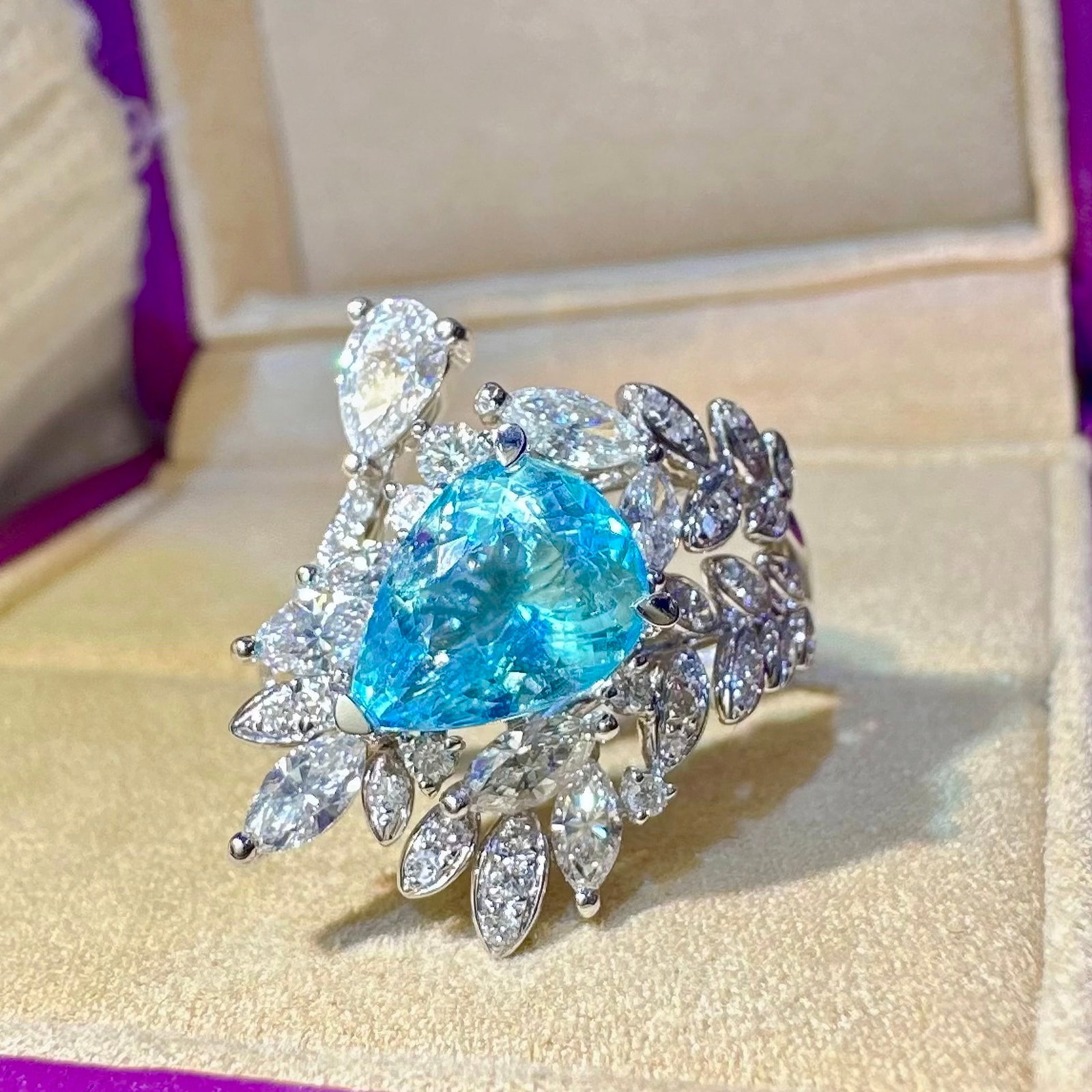 14k Gold 3.12 Ctw Natural Paraiba Tourmaline & Diamond Ring - 2