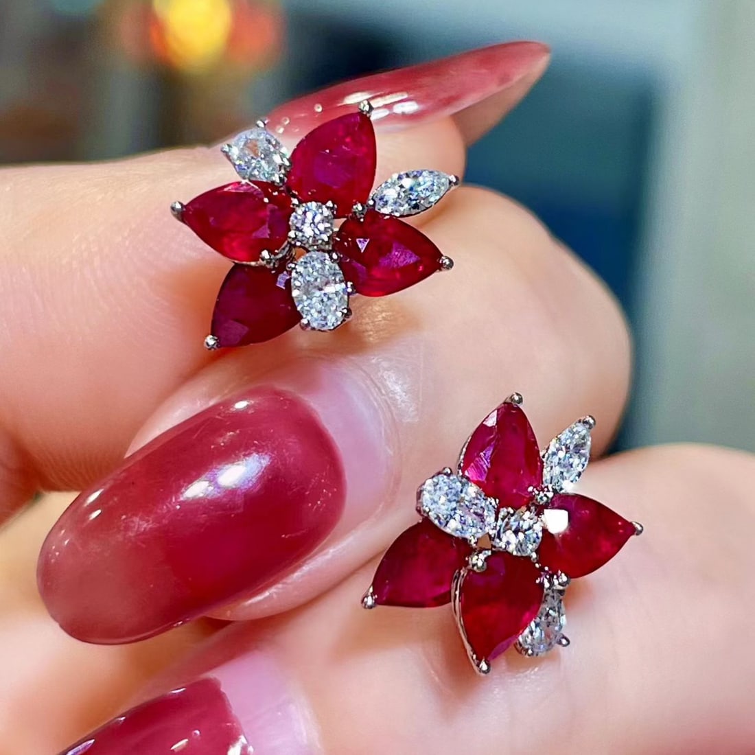 14k Gold 3.07 Ctw Natural Ruby & Diamond Earrings: Ref:231130223 // gold content:14k gold // main gemstone:ruby // shape:pear // carat weight:2. 58ct // color:red // treatment:natural // // adjacent gemstone 2 : diamond // shape:multiple // carat