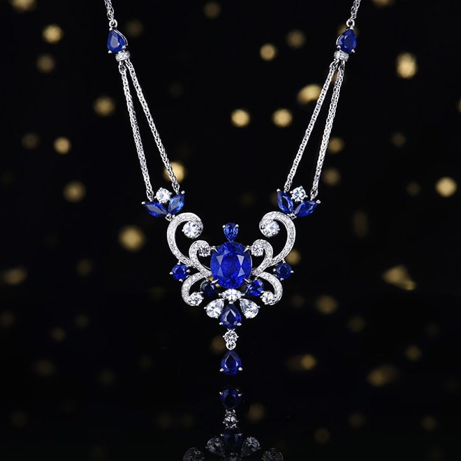 14k Gold 3.44 Ctw Natural Sapphire & Diamond Necklace: Ref:231130231 // gold content:14k gold // main gemstone:sapphire // shape:oval // carat weight:3. 23ct // color:blue // treatment:natural // // adjacent gemstone 2 : diamond // number of stones:76
