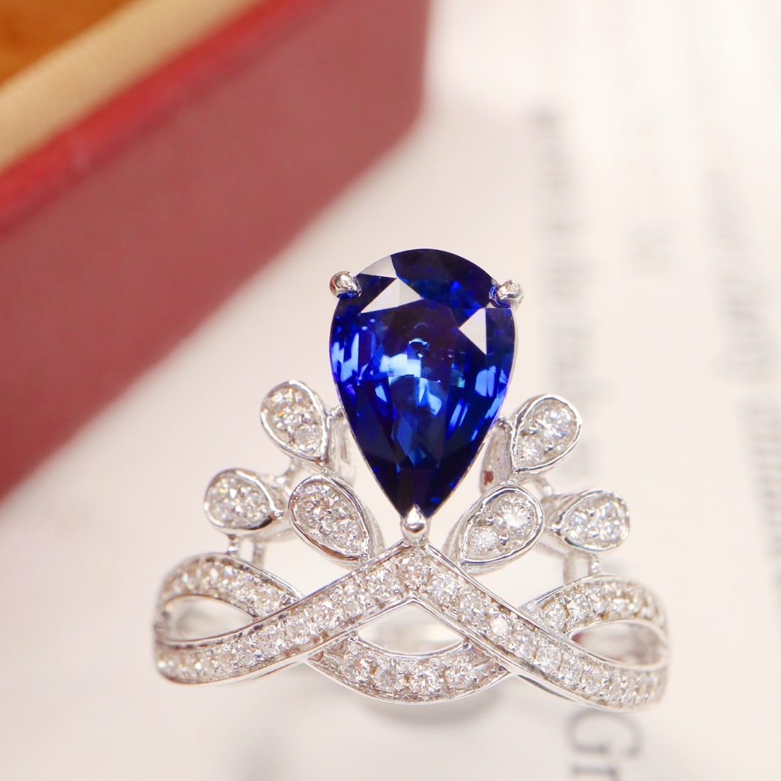 14k Gold 1.91 Ctw Vivid Blue Natural Sapphire & Diamond Ring - 3