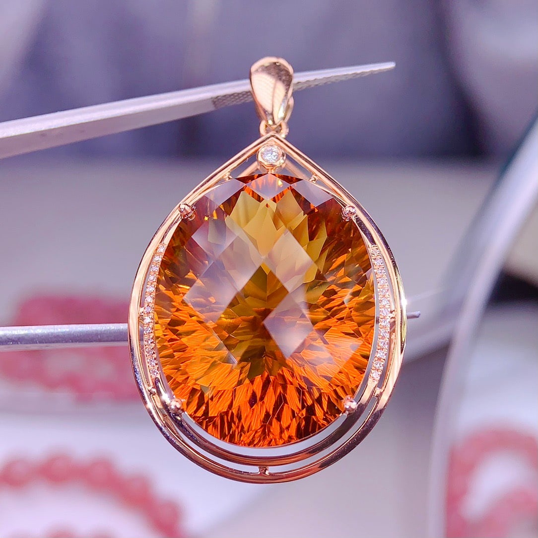 14k Gold 38 Ct Natural Citrine & Diamond Pendant( Without Chain ): Ref:231130287 // gold content:14k gold // main gemstone:citrine // shape:oval // carat weight:38ct // color:yellow // treatment:natural // // adjacent gemstone 2 : diamond // shape:round // clarity
