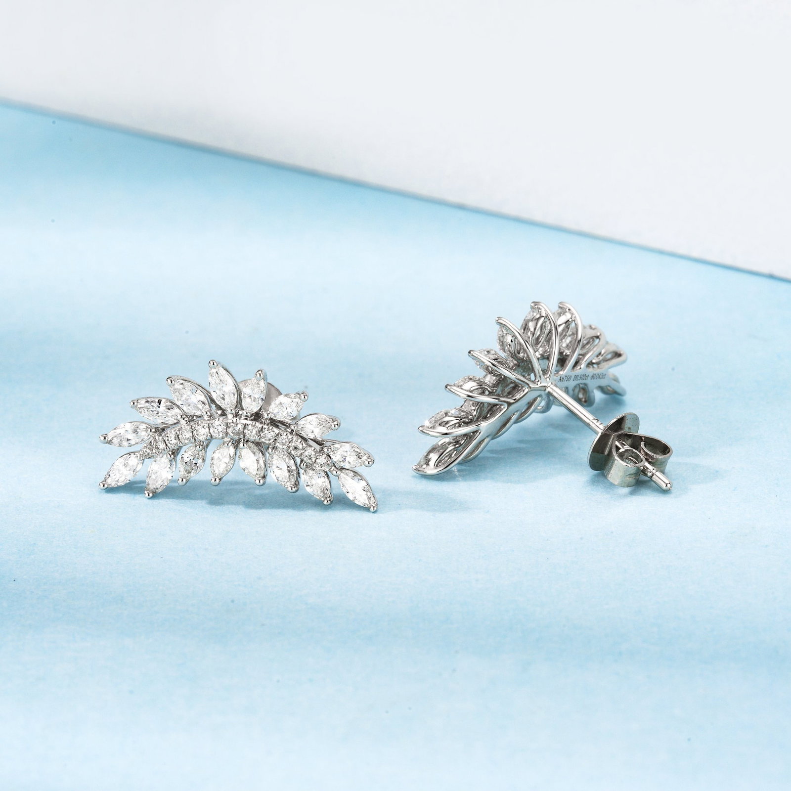 14k Gold 1.02 Ctw Natural H Diamond Earrings - 4