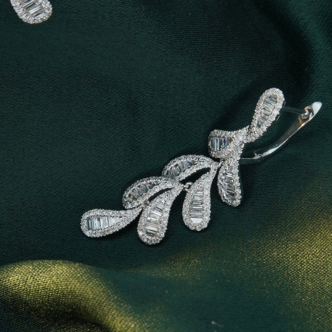 14k Gold 1.42 Ct Natural H Diamond Earrings - 4