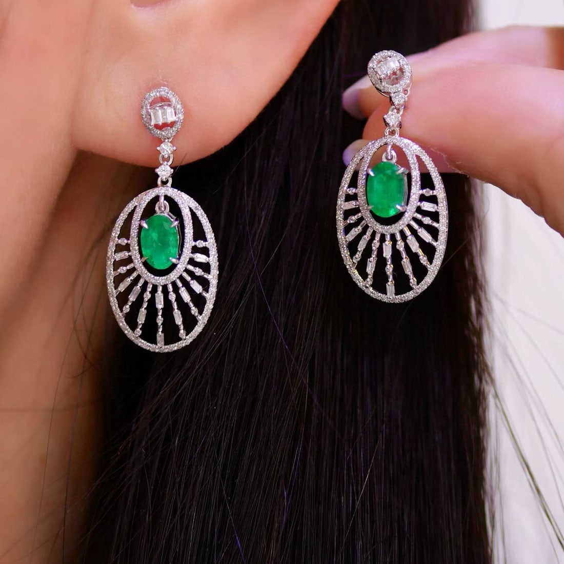 14k Gold 1.51 Ctw Vivid Green Natural Emerald & Diamond Earrings - 2