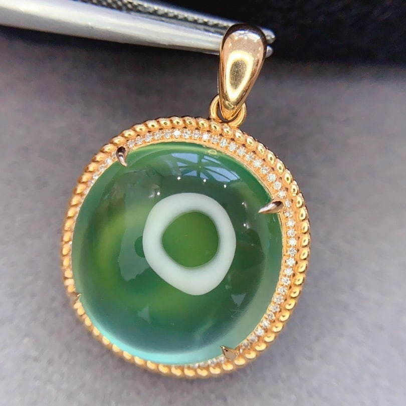 14k Gold 18.9 Ct Natural Prehnite & Diamond Pendant( Without Chain ) - 3